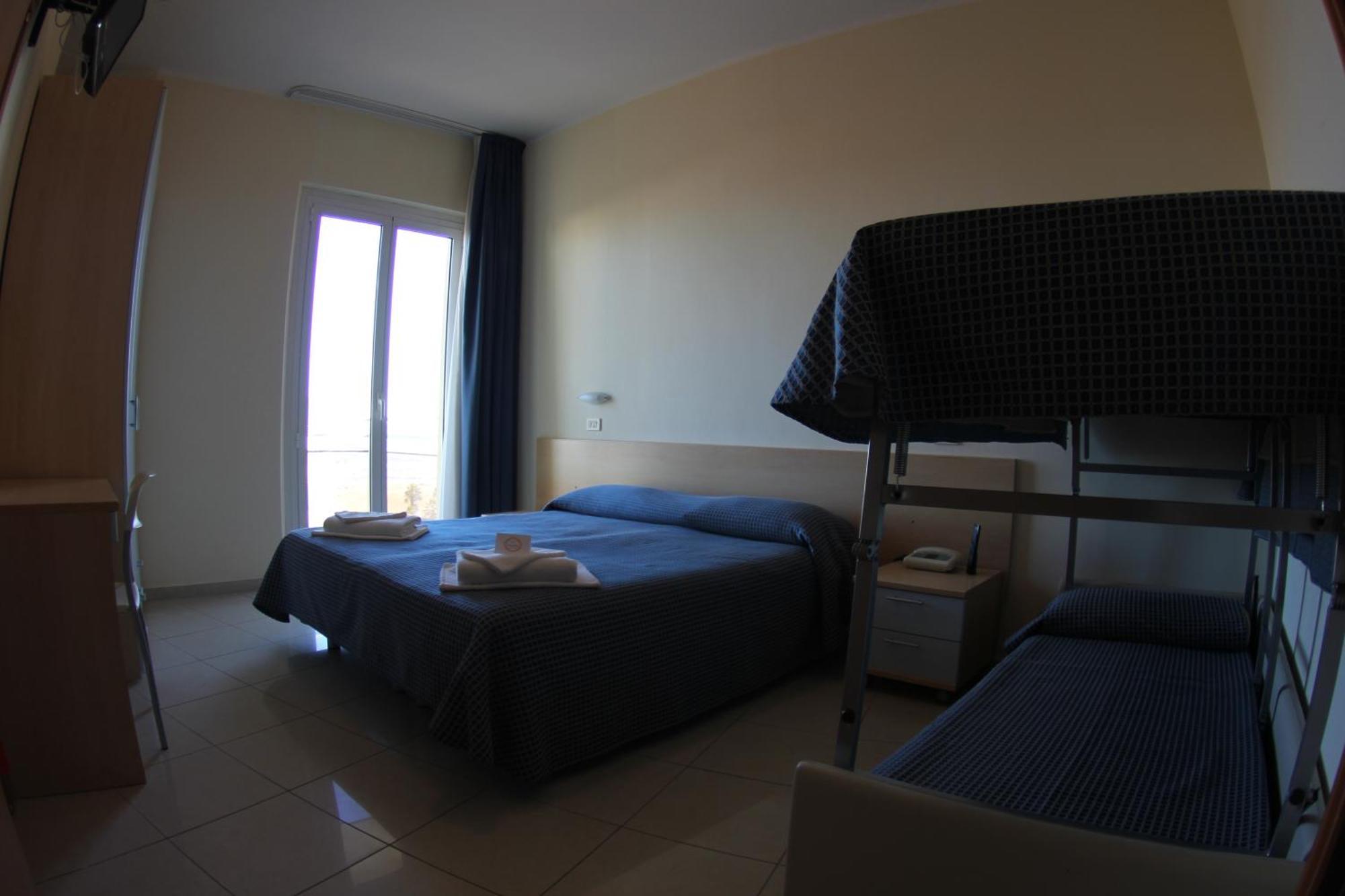 Hotel Fantasy ريميني الغرفة الصورة
