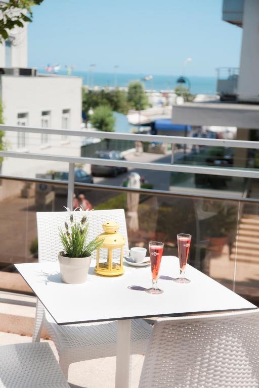 Hotel Fantasy ريميني المظهر الخارجي الصورة